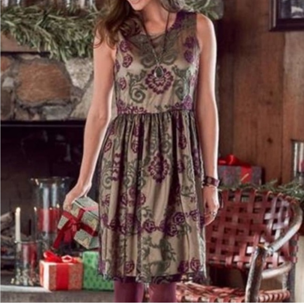 SUNDANCE LUCKY IN LOVE EMBROIDERED BLACK MESH OVERLAY DRESS SIZE 8